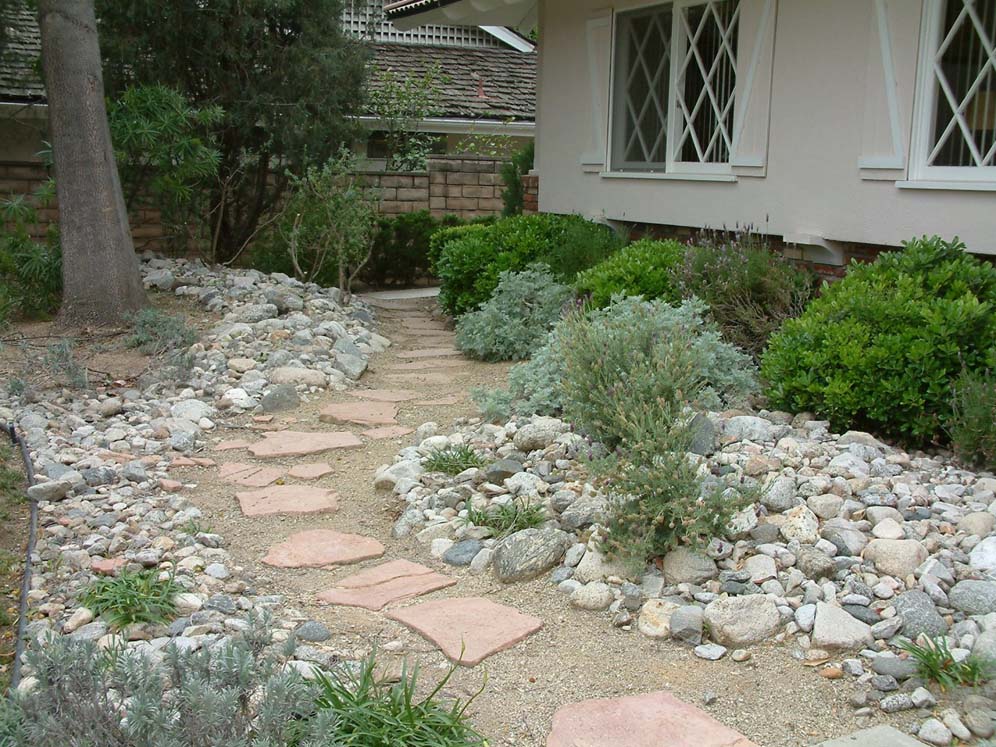 Rock and Roll Gravel Bed