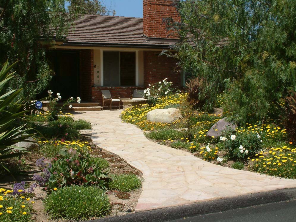 Inviting Walkway