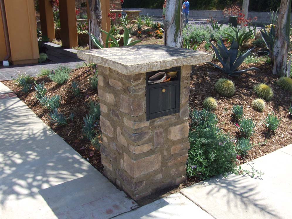 Flat Topped Mailbox