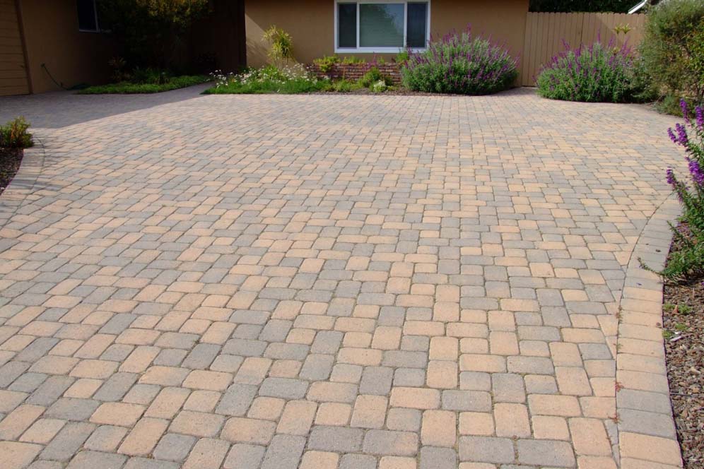 Interlocking Paver Pieces