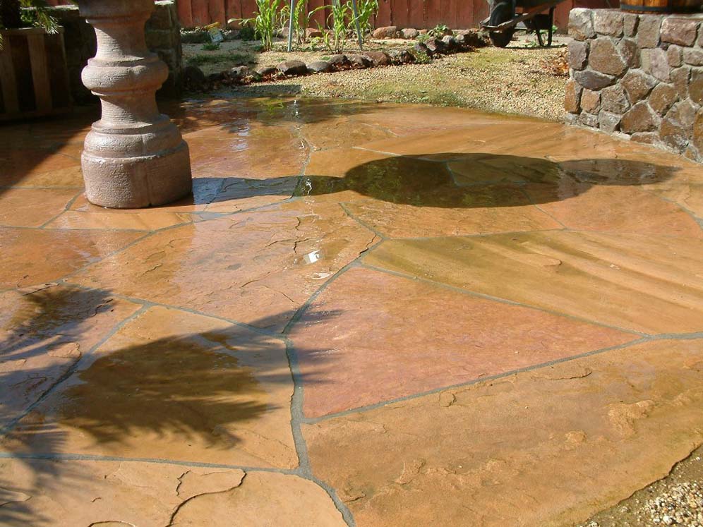 Wet Flagstone